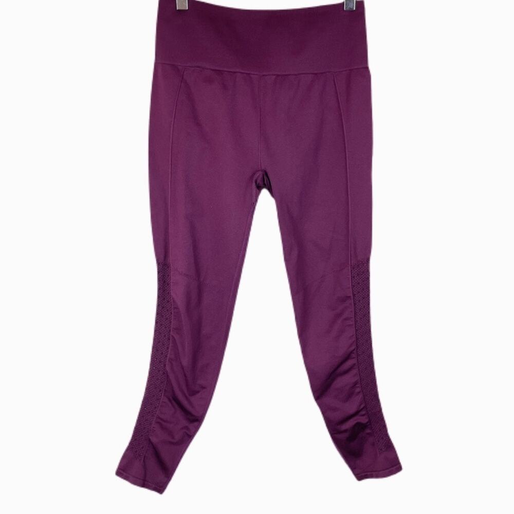 Fabletics Sync High-Waisted Perforated 7/8 Leggings Sz  Sz S